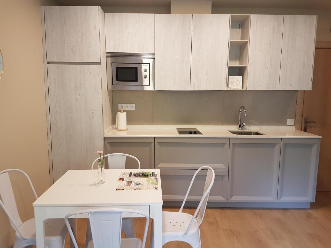 Apartamentos La Senda De Llanes Kültér fotó